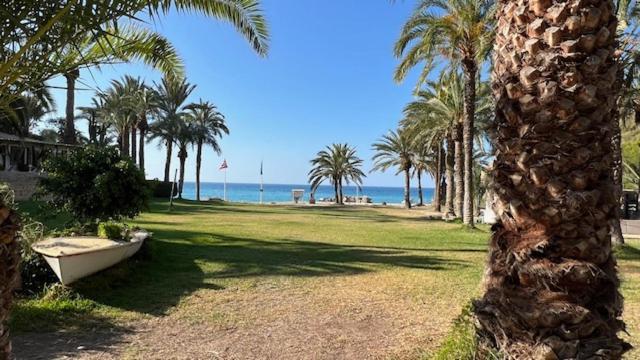 Modern Apartment Sea View With Private Jacuzzi Villajoyosa  Exterior foto