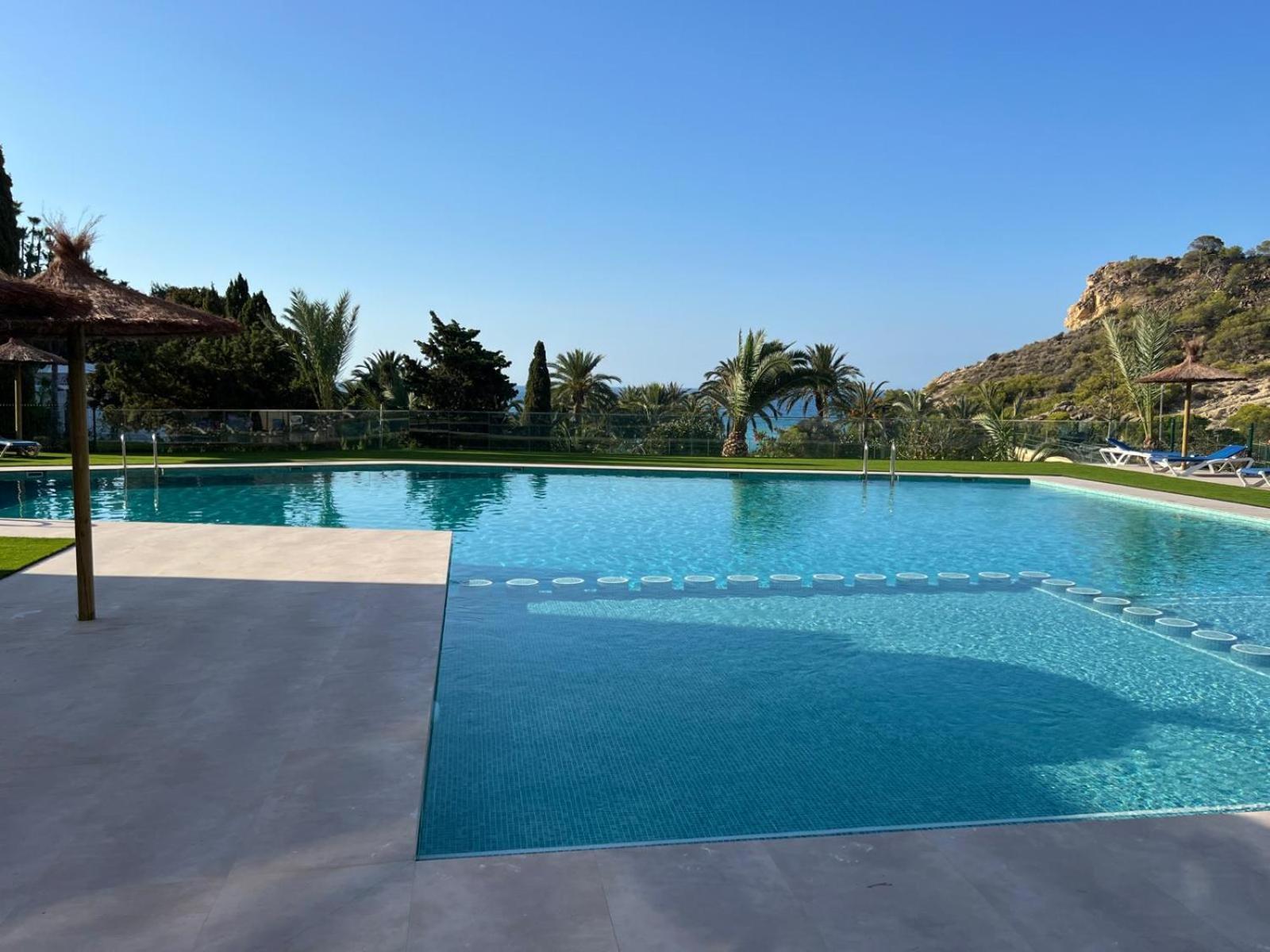 Modern Apartment Sea View With Private Jacuzzi Villajoyosa  Exterior foto