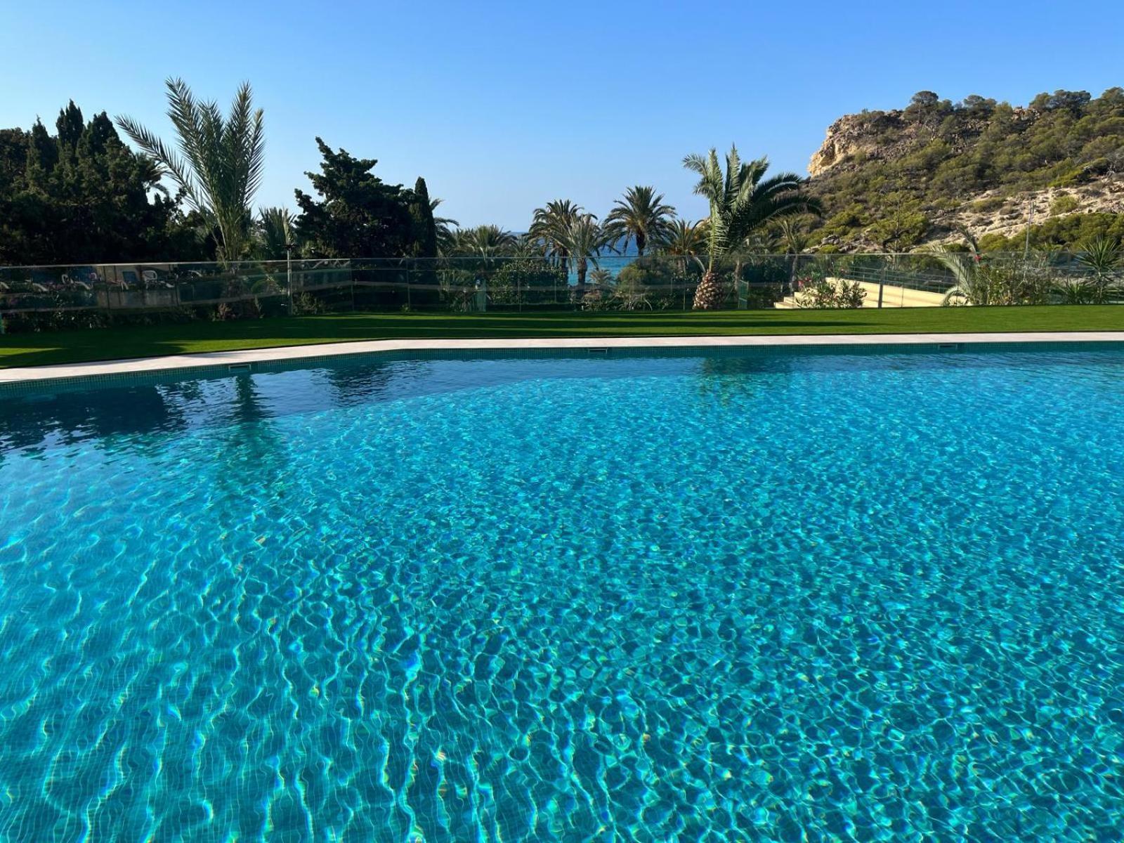 Modern Apartment Sea View With Private Jacuzzi Villajoyosa  Exterior foto